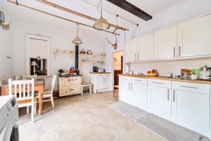 Photo 26- click for photo gallery